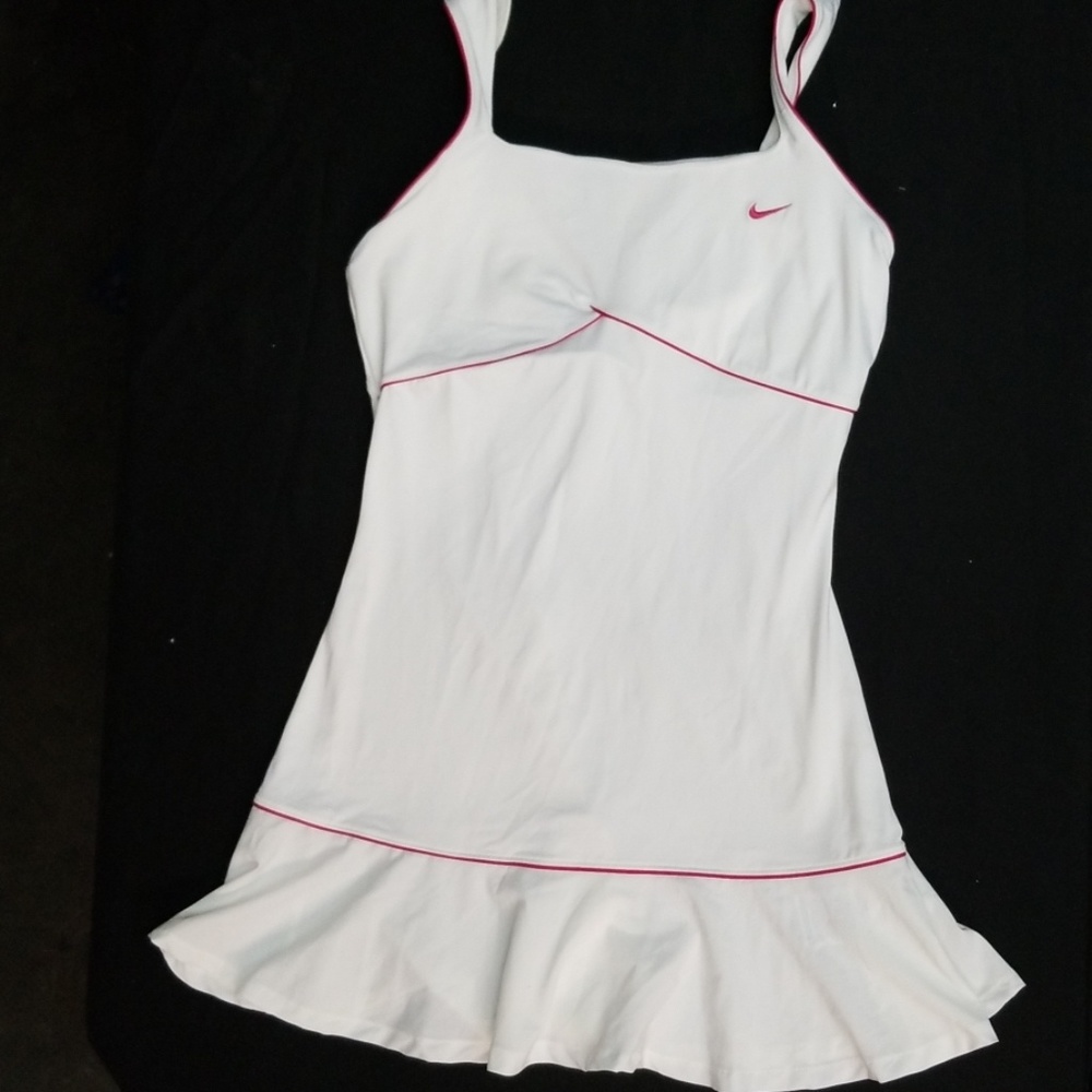 Large Nike White Tennis Dress w/Pink trim
